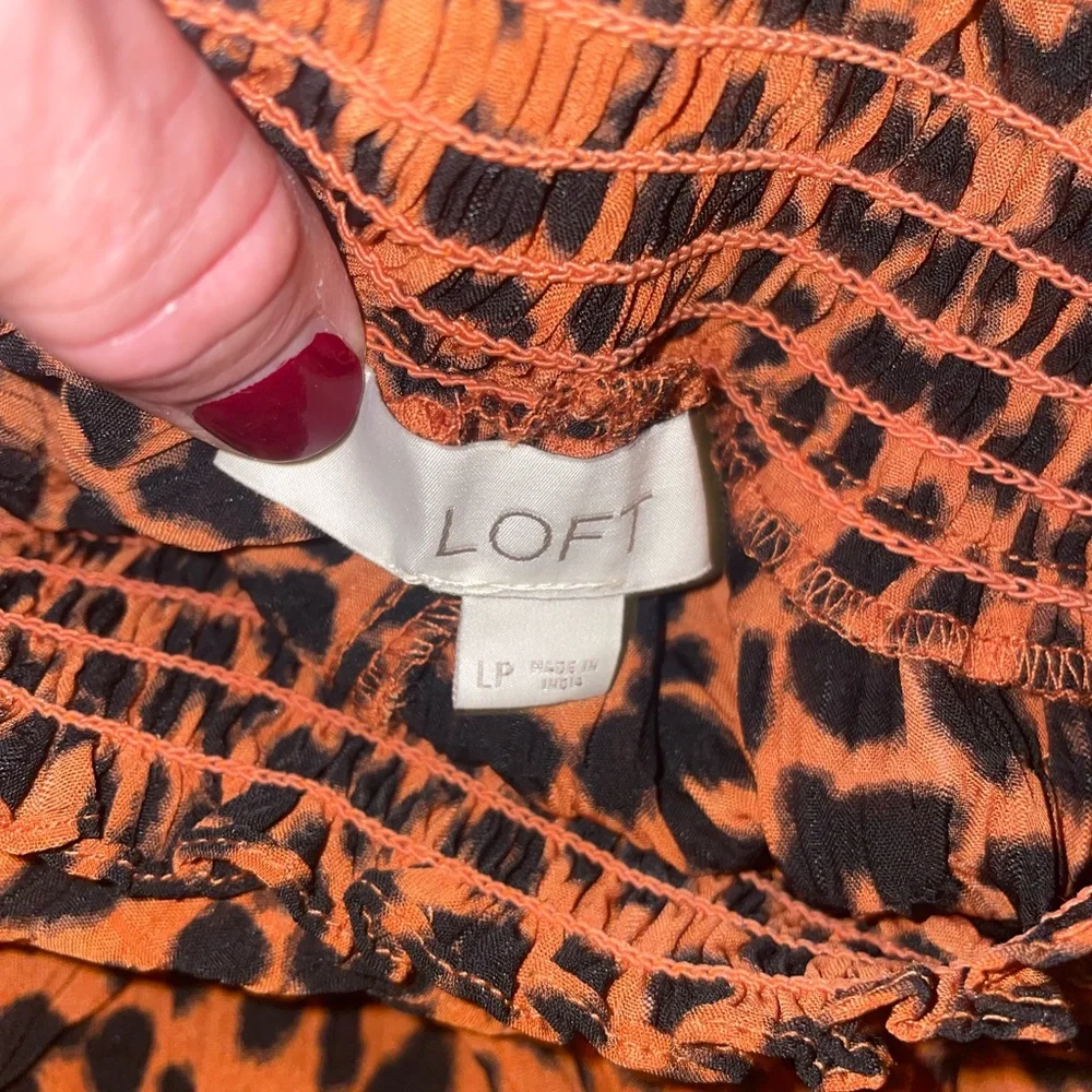 LOFT Blouse - Picture 2 of 2